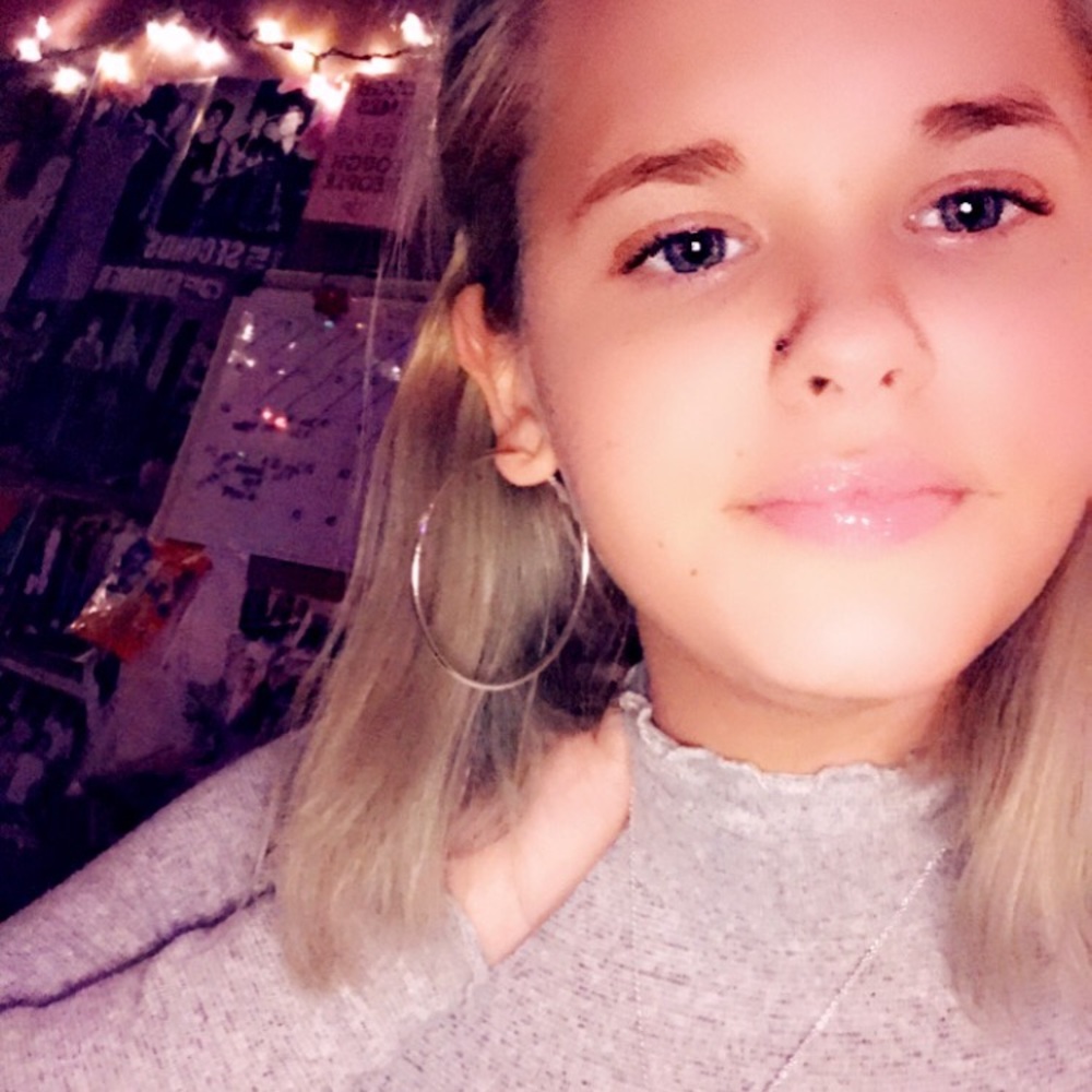 Meet your Posher, Bailey